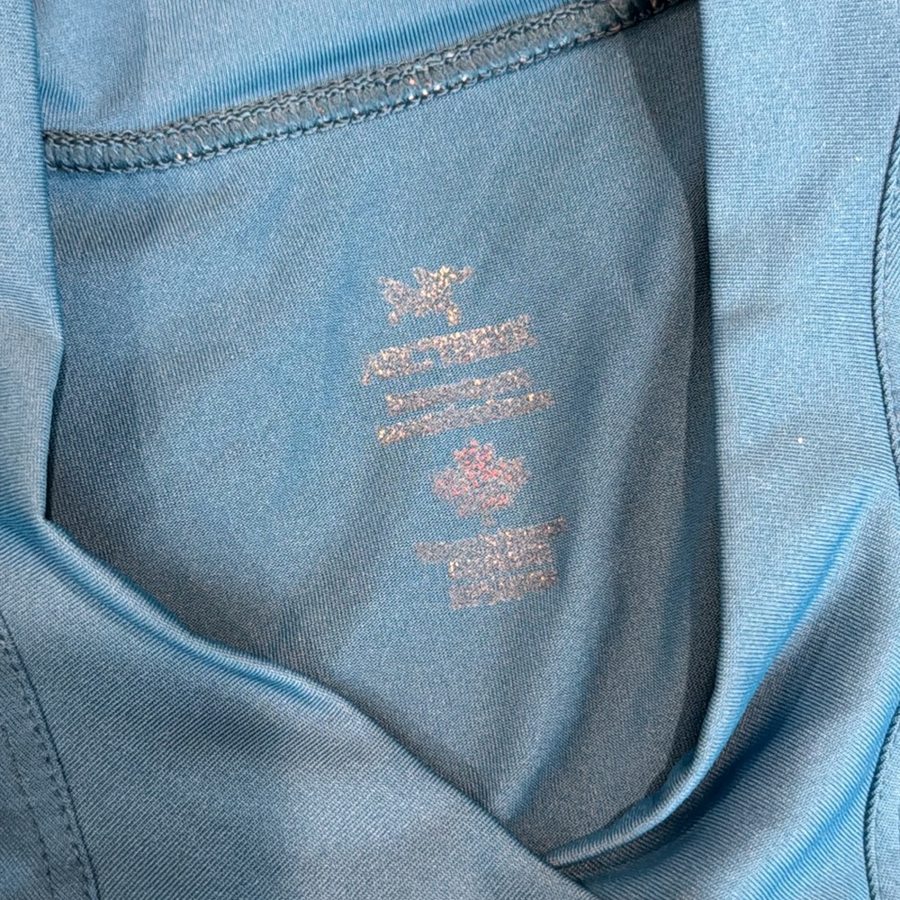 ARC'TERYX women’s performance undershirt long sleeve size medium blue - Picture 7 of 7